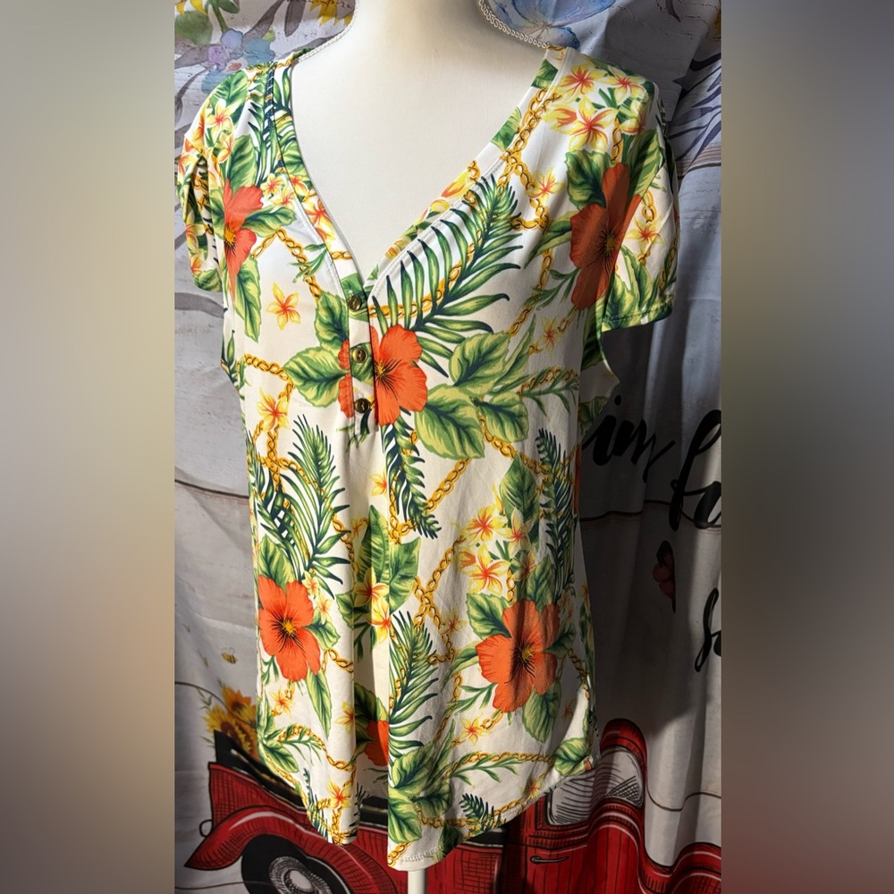 Hawaiian shirt